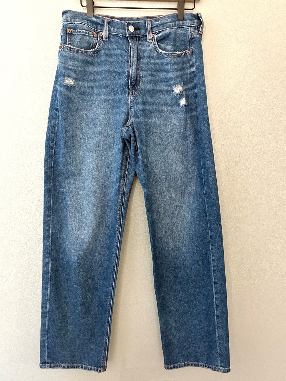 American Eagle Super High Rise Baggy Straight Jeans Womens 10 Distressed Denim